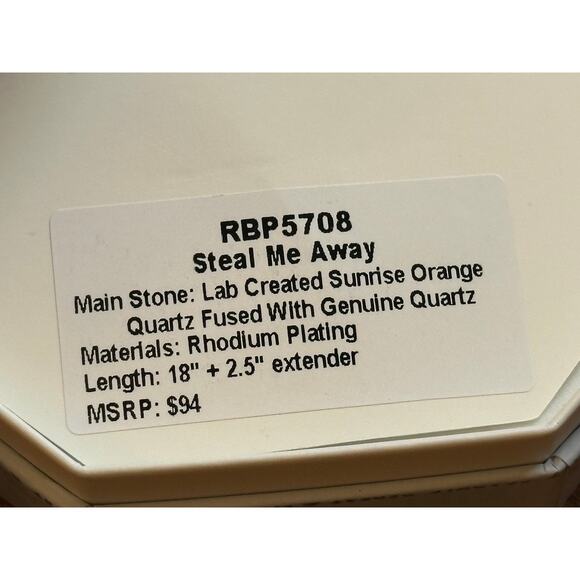 Bomb Party Necklace "Steal Me Away" - Picture 6 of 6